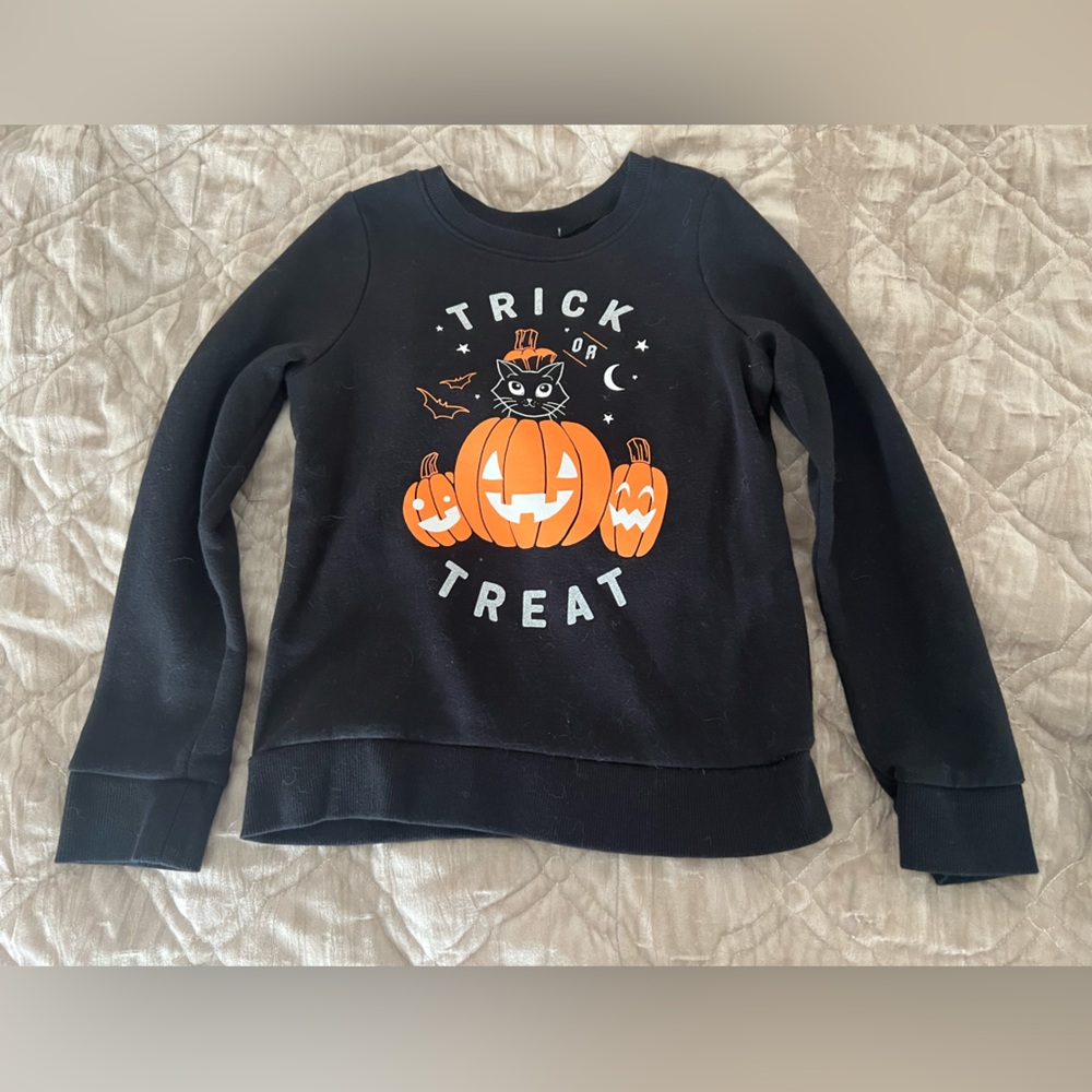 Jumping Beans Halloween Black Cat sweatshirt